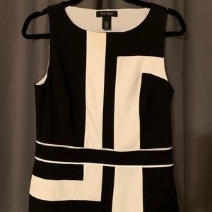 White House | Black market blouse